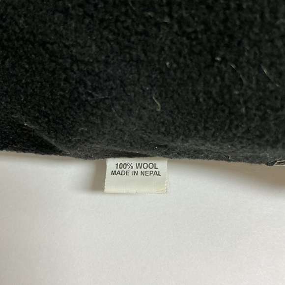 Nepal Chullo 100% Wool Hat Pom Braid Handmade Fleece Liner Knit Ski Cap Vintage - Picture 8 of 13